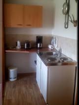 K&uuml;chenzeile der Wohnung 1